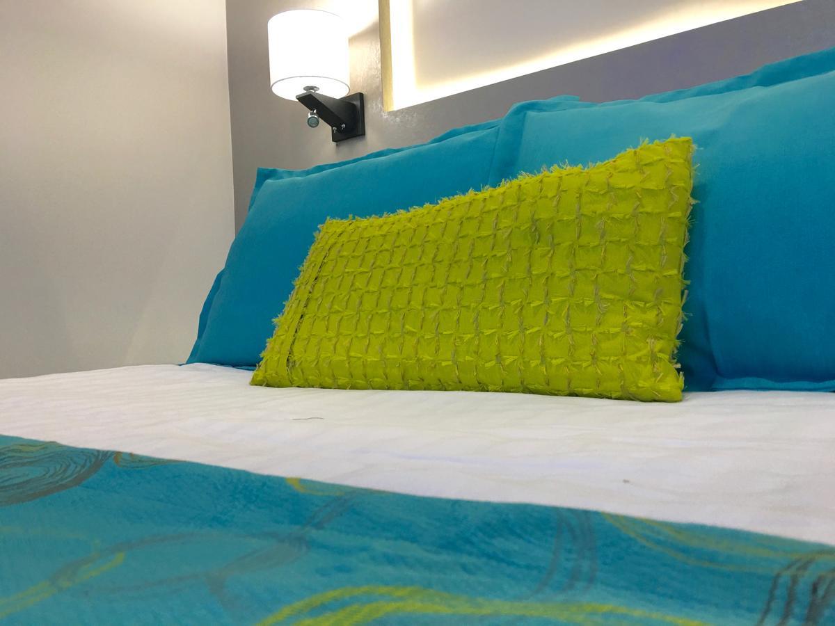 Herbal Inn Suites Puebla Buitenkant foto
